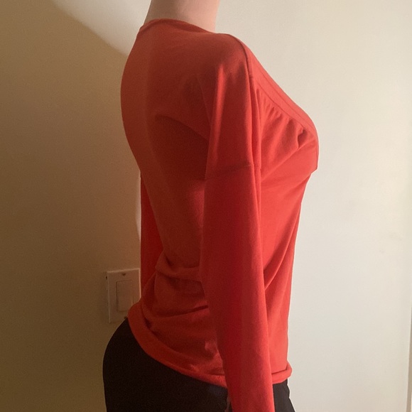 Women’s Cross Front Long Sleeve Top Size Medium - Picture 4 of 7